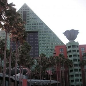 Meet your Posher, Juan